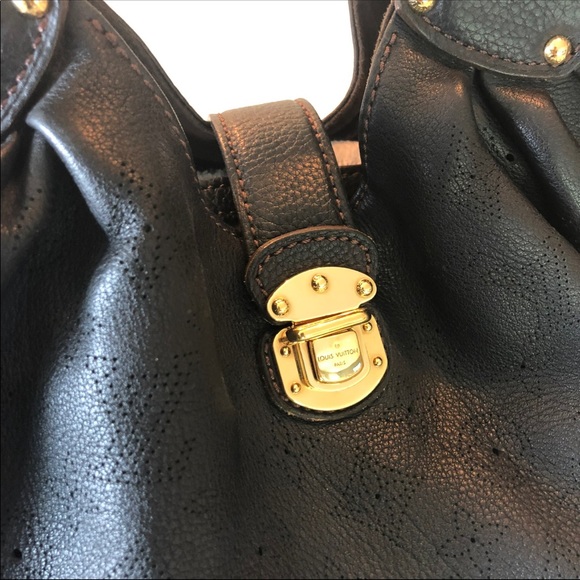 Authentic Louis Vuitton Circa 2000s Tote Bag With matching wallet - Picture 4 of 6